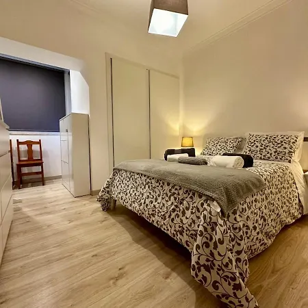 Costa Da Caparica Beach Διαμέρισμα *