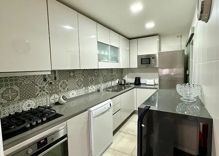 Апартаменты Costa Da Caparica Beach Кошта-да-Капарика