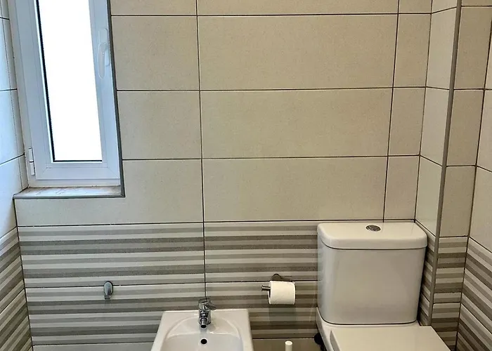 Costa Da Caparica Beach Кошта-да-Капарика